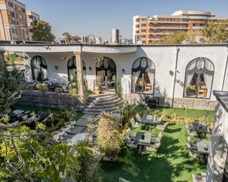 کافه رستوران اسپی یاس(همدان)