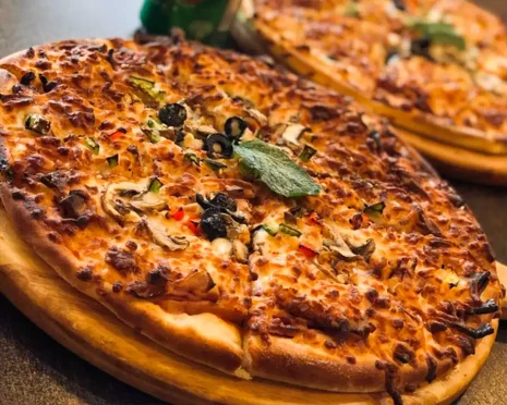 رستوران ایتالیایی چوبین(همدان)